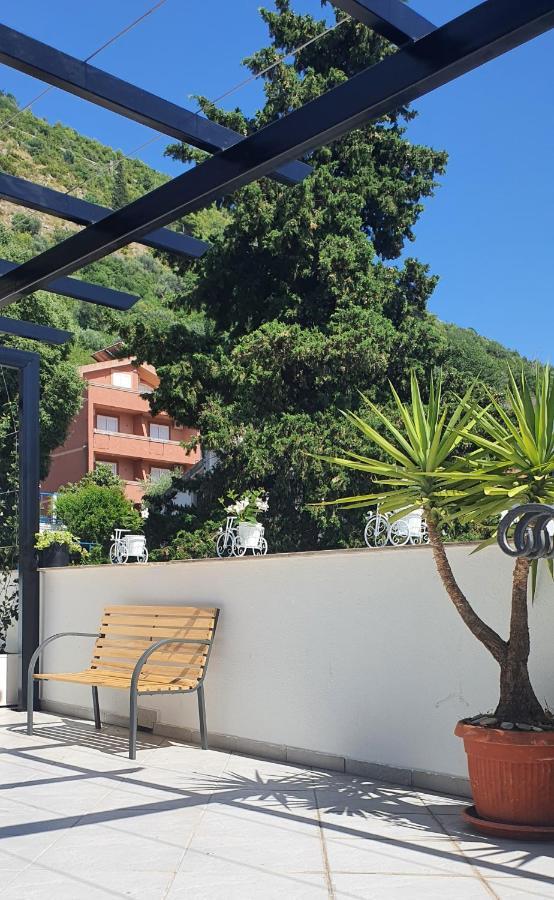 Villa D&B Budva Exterior photo